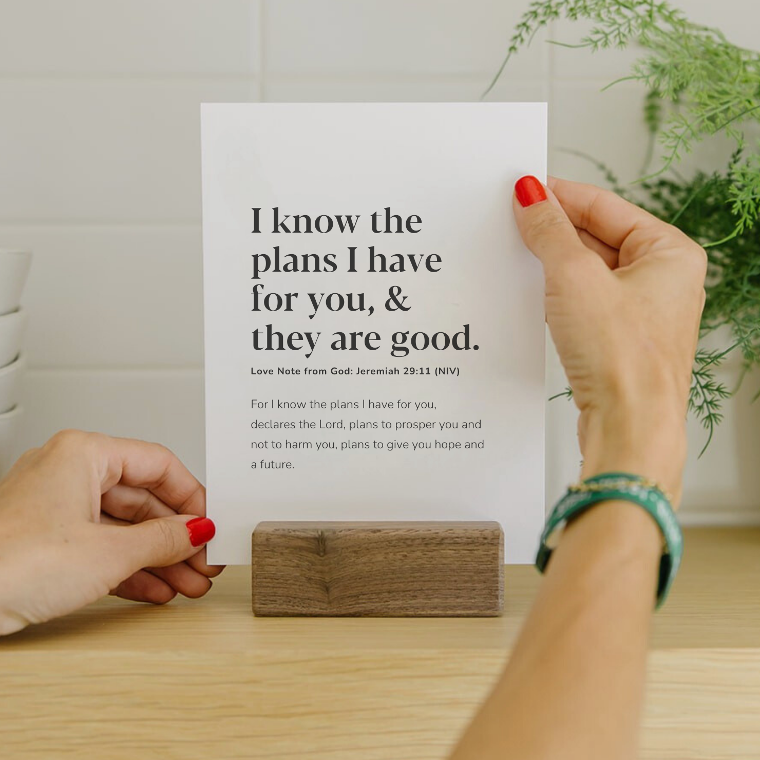 Christian scripture encouragement focused on faith, hope, and God’s promises