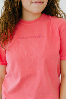Lord Loves Effort Embroidered Tee